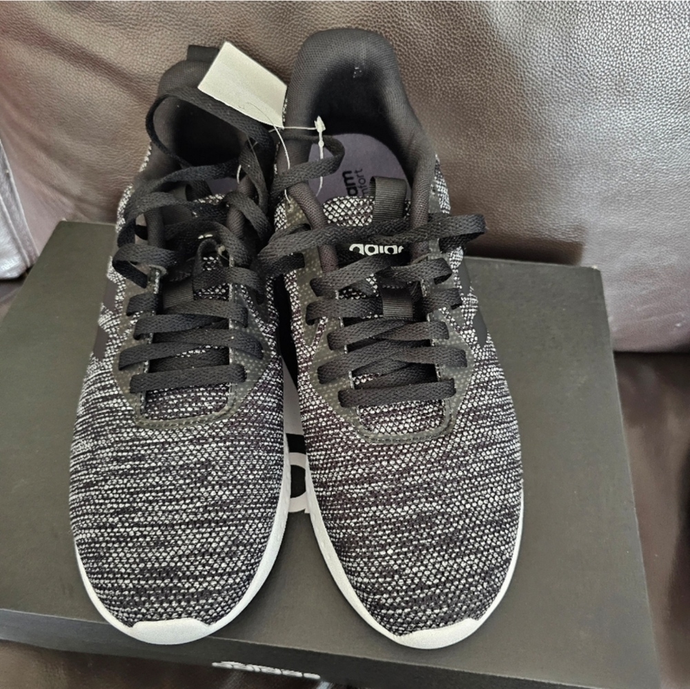 Adidas pure motion Men's Shoes nwt - Picture 3 of 4